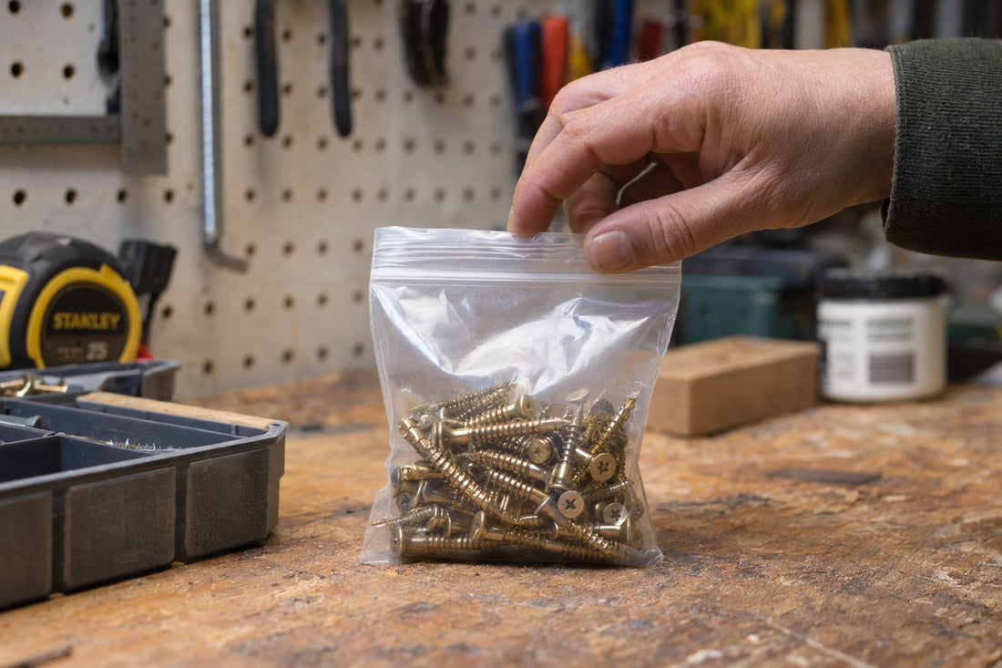 Plastic zakjes met gripseal of plakstrip