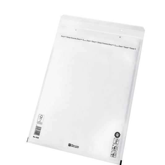 Witte luchtkussenenvelop met luchtkussenvulling